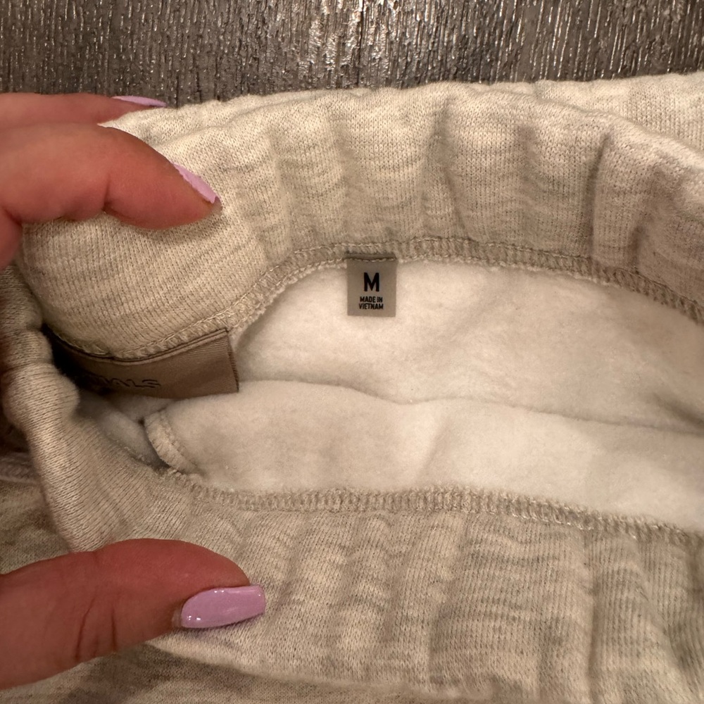 Essentials Cream Sweatpants - Picture 2 of 5